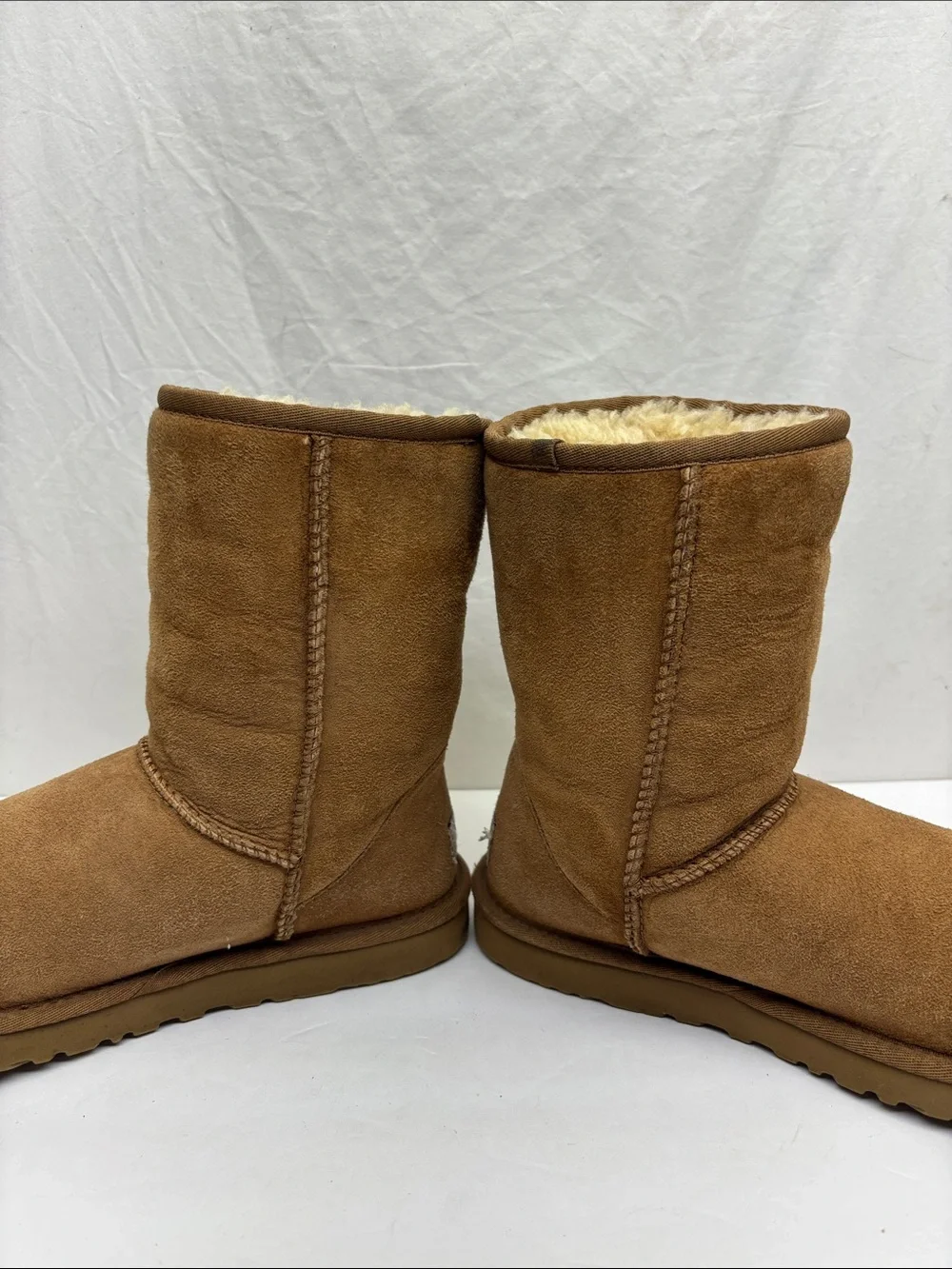 UGG Classic Short Boots size 7 women’s, box 67